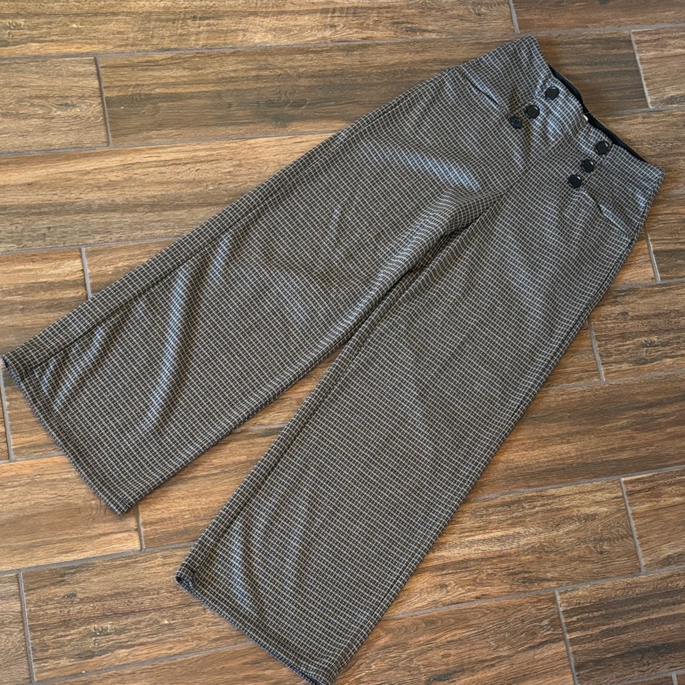 NWOT Max Studio Flare Trouser Pants